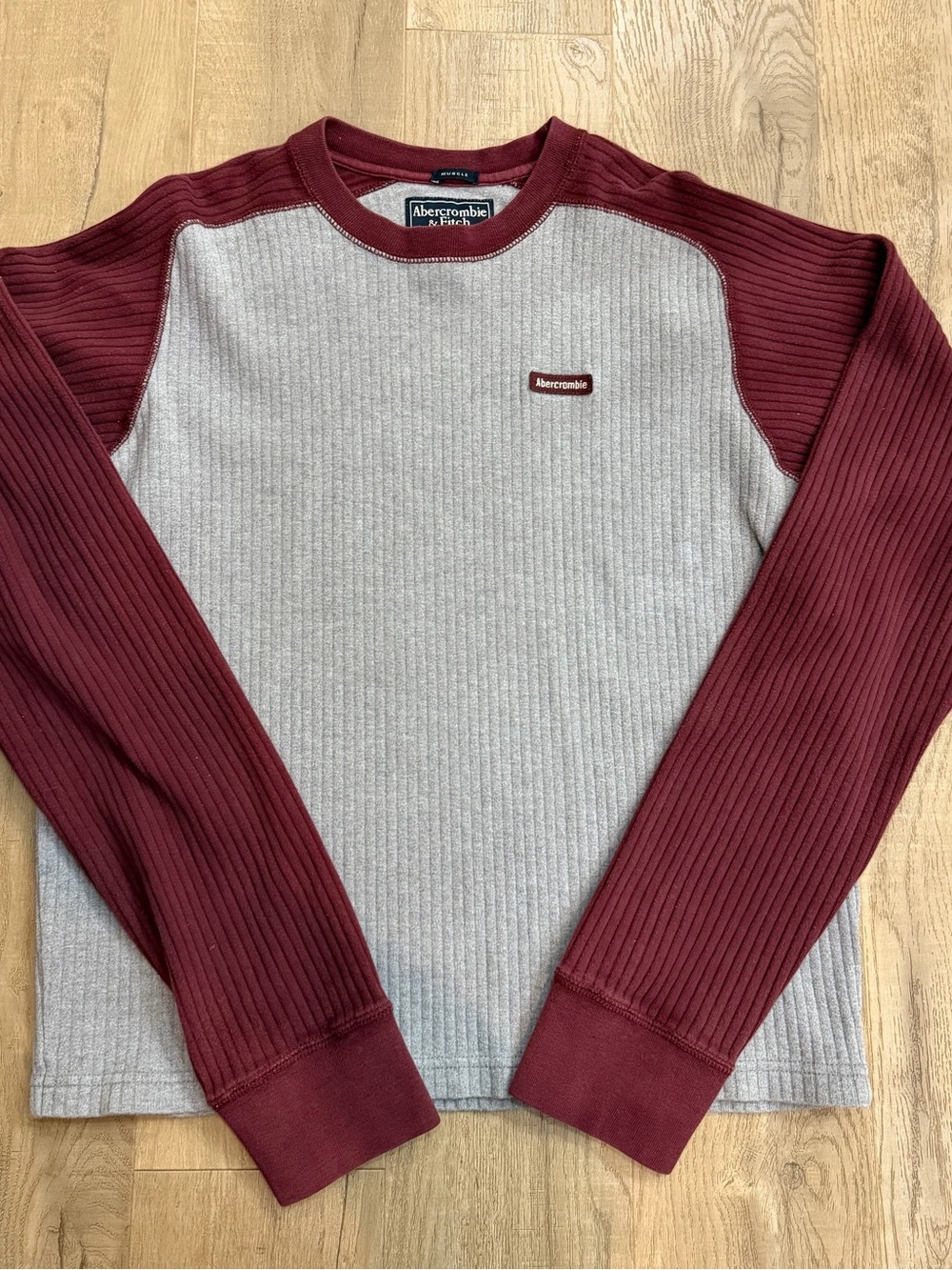 Vintage Abercrombie & Fitch Burgundy and Light Gray Crewneck Muscle Sweater